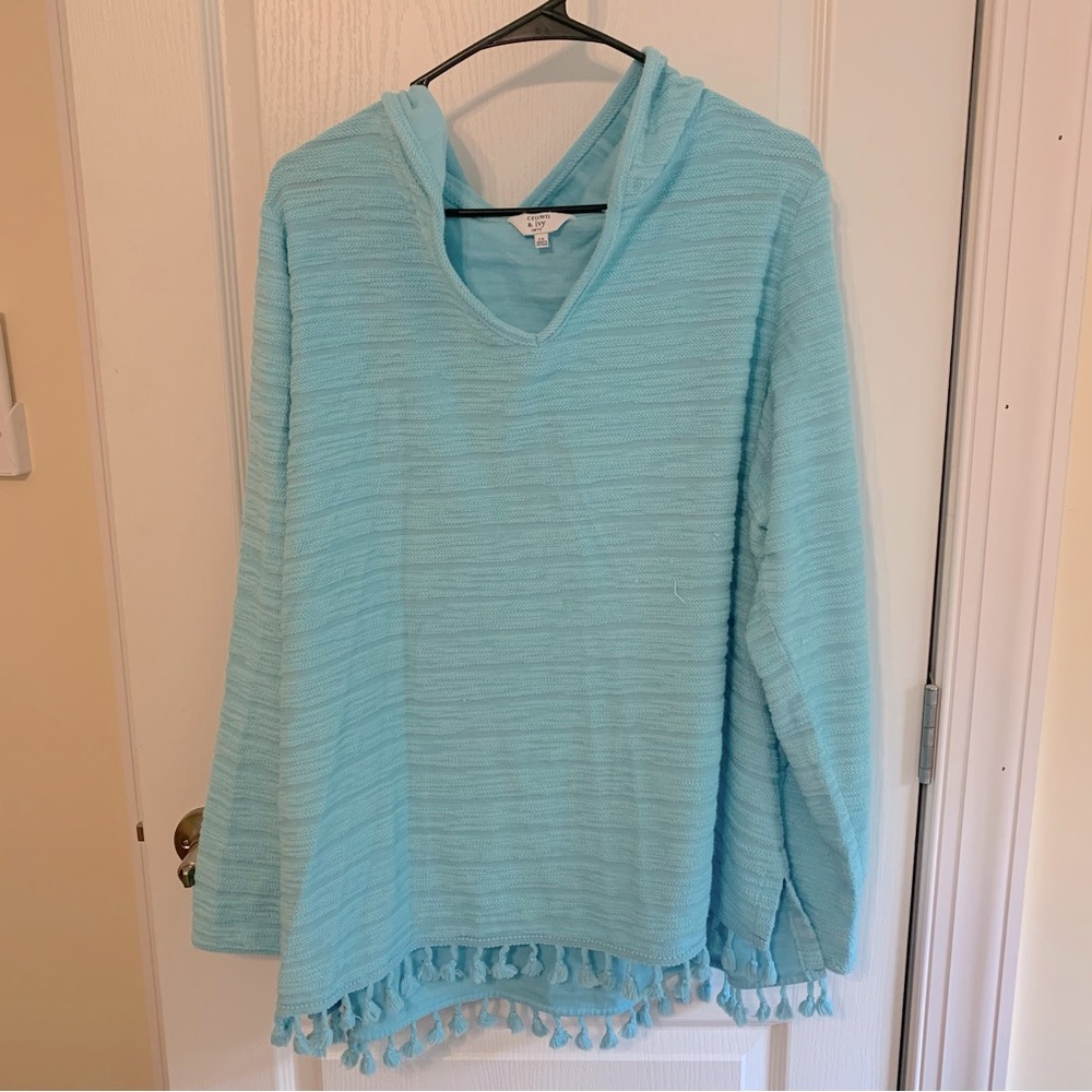 Crown & Ivy Curvy Light Blue Hoodie Sweater with Tassels Size 2X